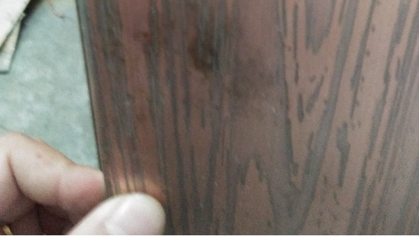 為什么剛安裝不久的彩色不銹鋼門會褪色？這就是原因！