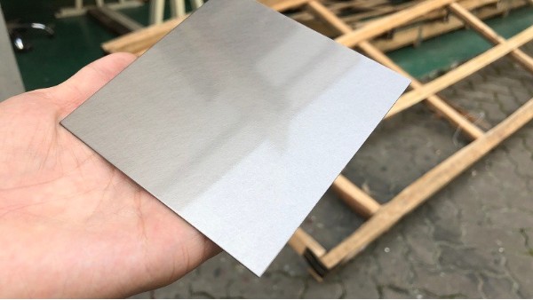 彩色不銹鋼板廚房臺(tái)面料好嗎？